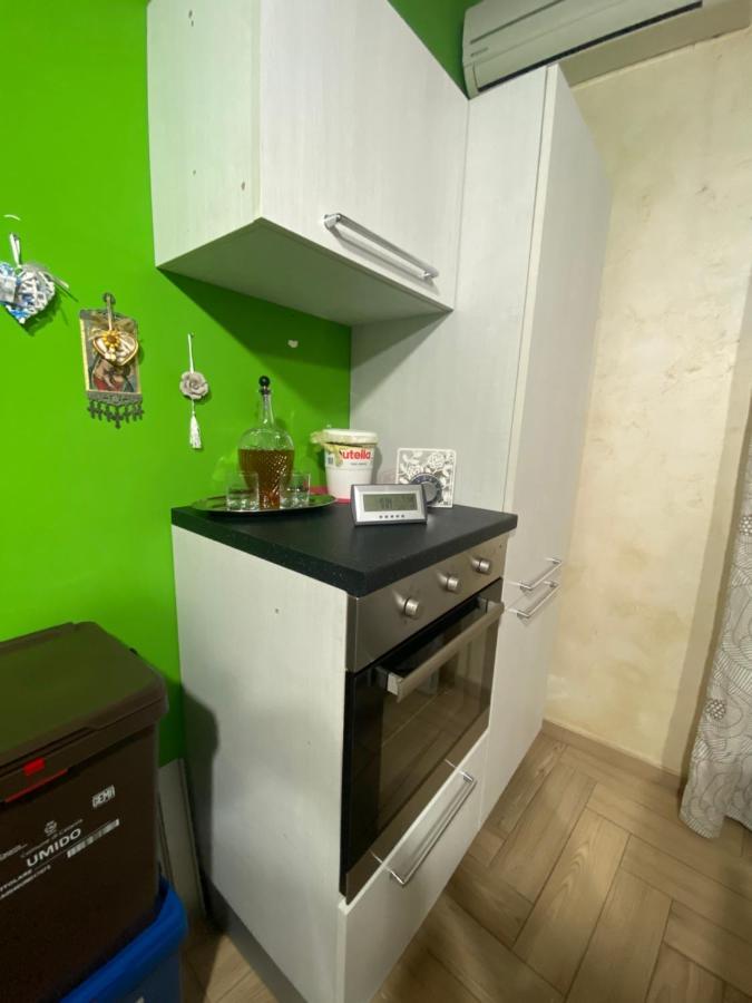Apartmán The “B” House Katánie Exteriér fotografie